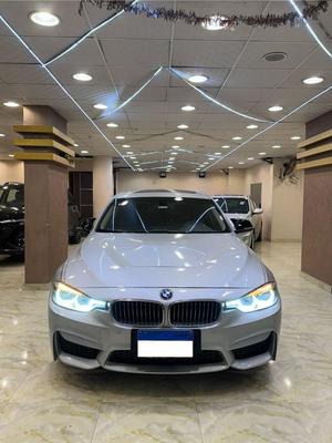 بي ام دبليو 320 2018