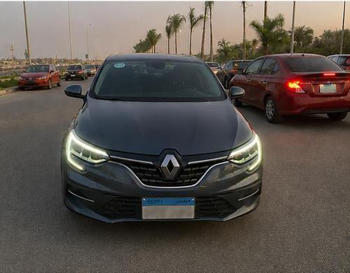 رينو ميجان 2023