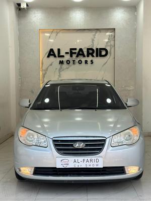 Hyundai Avante 2009