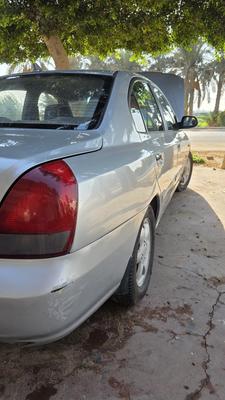 هيونداي افانتي 2002