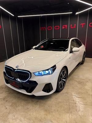 BMW 520 2025