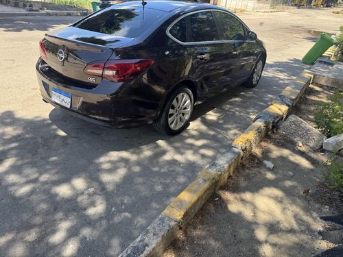 اوبل أسترا 2017