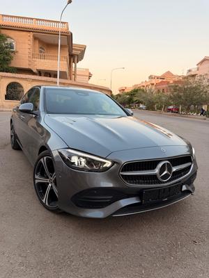 مرسيدس C 180 2024