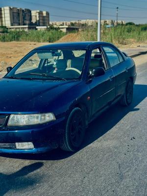 Mitsubishi Lancer 2000