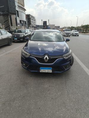 رينو ميجان 2021