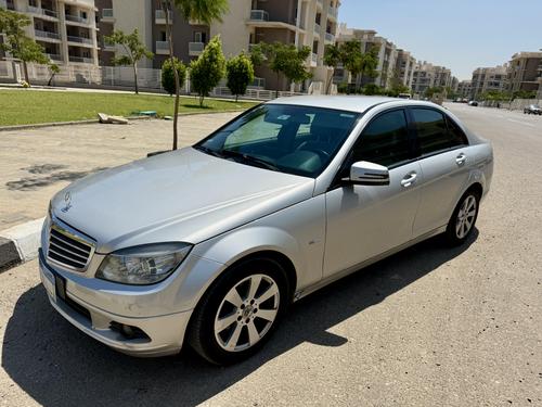 مرسيدس C 180 2011