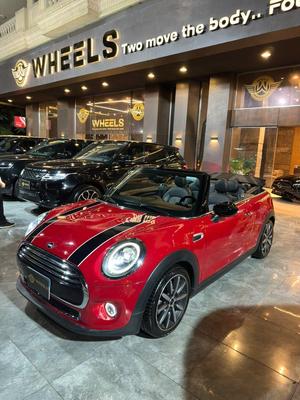 Mini Convertible 2020
