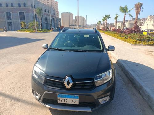 رينو سانديرو  ( ستيب  واى ) 2019