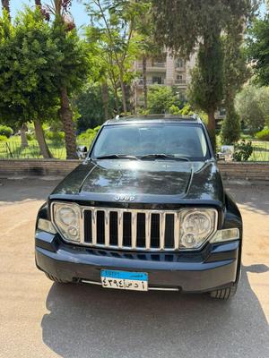 جيب شيروكي 2009