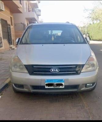 Kia Carnival 2010