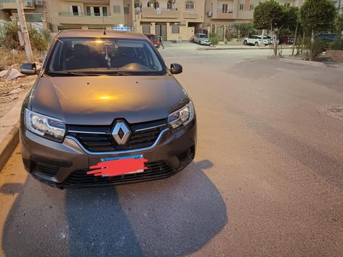 Renault Logan 2022
