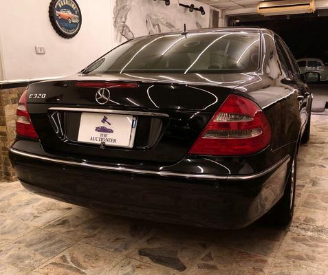 مرسيدس E 320 2004
