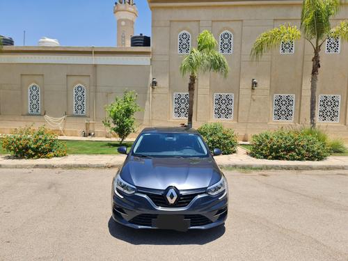 رينو ميجان 2022