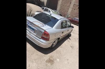 Opel Astra 2000